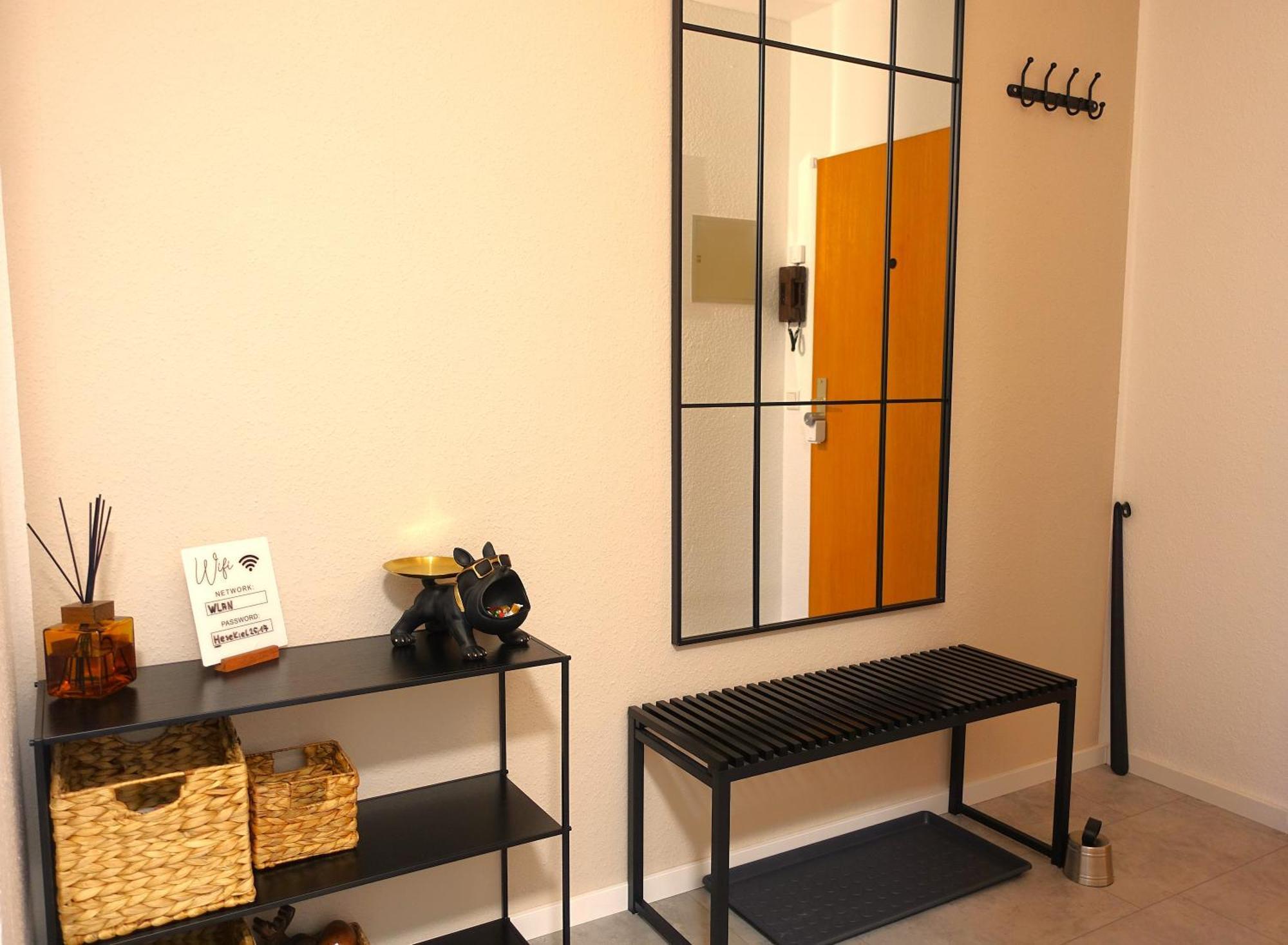 Getaway Apartment - Balkon - Kueche - Ruhe - Waesche - S-Bahn - 60 Qm Дуйсбург Экстерьер фото